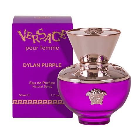 dylan blue versace a que huele|Versace dylan purple.